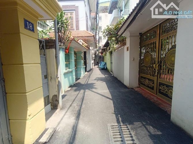 Bán Đất lô góc  tặng nhà C4 Đại Linh 62m,MT 4m - 11 Tỷ - 2