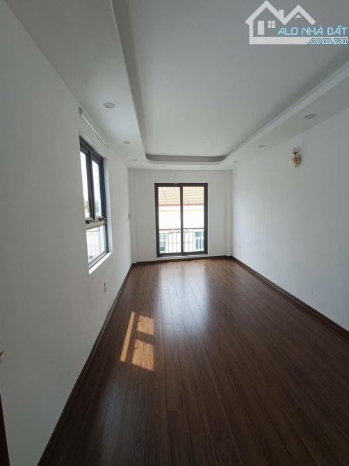 📣 Nhà mới Bát Khối Cự Khối – tặng sân vườn cực rộng – 5,95 tỷ - 2