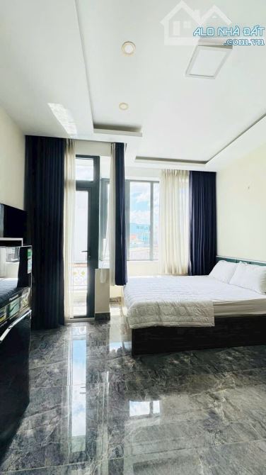 NHÀ KẾ QUẬN 1- DÒNG TIỀN 3.6 TỶ/5NĂM- CAO 6 TẦNG 8 PHÒNG ĐỦ NỘI THẤT- NGUYỄN KHOÁI QUẬN - 2