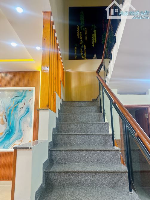💥 NHÀ 2 TẦNG MỚI KENG – MT NGUYỄN QUÝ ĐỨC – 100M² NGANG 5.5M – GIÁ CHỈ 5.XX TỶ 🍀🌹🍀 - 2