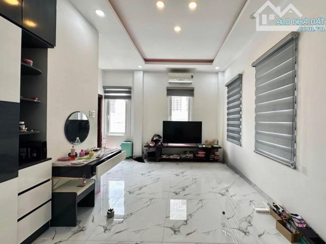 🚗 CÁCH MẶT TIỀN NGUYỄN VĂN ĐẬU 10M – DTSD 195m2 – Ô TÔ ĐẬU TRONG NHÀ – GIÁ 7.X TỶ - 2