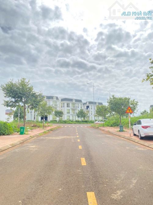 Bán đất đấu giá tổ dân phố 8 - khu 5,4 ha (sát đại học BMT) - 2