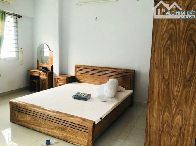 Nhà 3 Tầng - 65m2 - Hẻm Xe Hơi - Nhỉnh 3 Tỷ - Cạnh Trung Tâm Quận 7 - 2