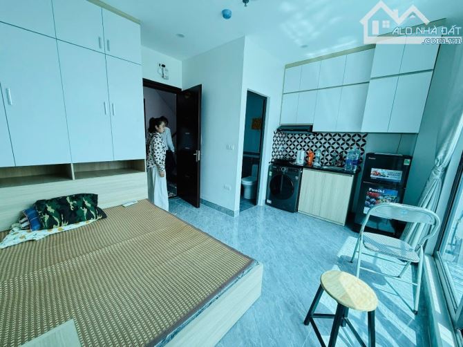 BÁN NHÀ PHỐ ĐỒNG ME - TỪ LIÊM - THANG MÁY -  FUL NỘI THẤT - 45M X 8 TẦNG - MT 4.5M - 2