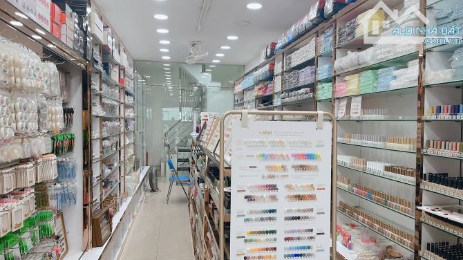 Bán nhà Mặt Phố Xuân Thủy,  DT 127m x 3 tầng, mặt tiền 6m, 69 tỷ đồng - 2