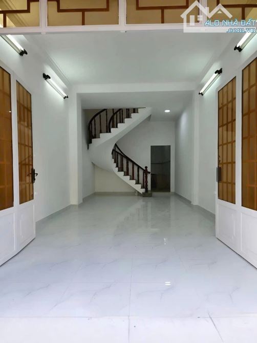 MTKD khu Tên Lửa Vip Bình Tân 3 tầng đúc 4x16m ko lộ giới chỉ 7.65 tỷ - 2