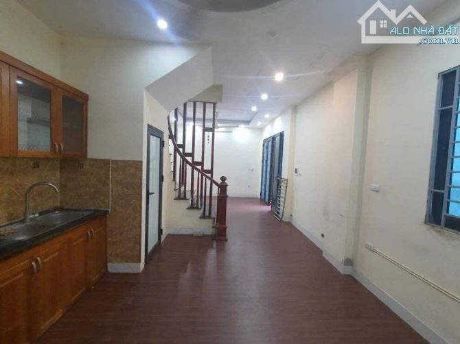 NHÀ  LÔ GÓC 2 THOÁNG -TỔ 1  YÊN NGHĨA HÀ ĐÔNG - DT 36M 4 TẦNG 5 PHÒNG GIÁ ĐẦU TƯ - 2