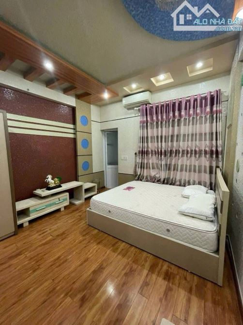 Bán Nhà ,Văn Cao, Đằng Lâm, Hải An .7,2 tỷ .4 tầng, Diện Tích 80 m2. - 2