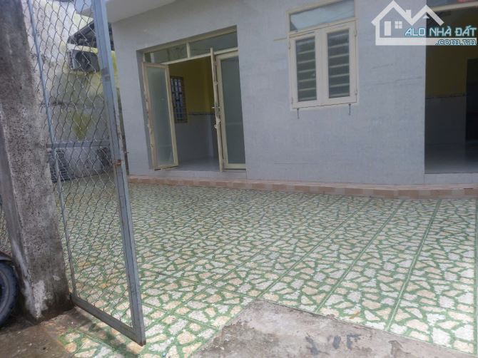 nhà 14x12m,1L,4pn  gics 2 mặt tiền hẻm nguyễn cửu phú 10tr/tháng - 2