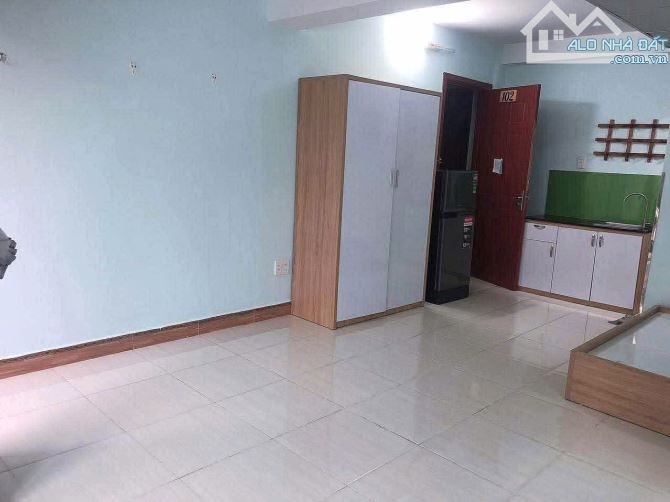 Căn hộ cho thuê Q4, Đường Xóm Chiếu, gần ĐH Luật, ĐH Nguyễn Tất Thành, Chợ Xóm Chiếu - 2