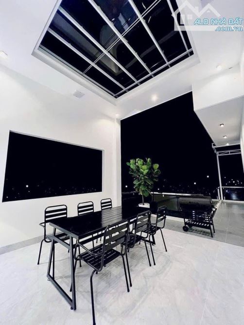 Biệt thự 4 lầu nội khu (8x20) đường Nguyễn Chí Thanh- Nguyễn Tri Phương,Quận 5 Giá: 30 Tỷ. - 2