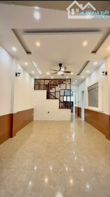 Giảm giá, Nhà ngõ 500 Ngọc Thụy, Long Biên, 50m2, 4 Tầng, Lô Góc, Ô Tô, Nhỉnh 8 Tỷ - 2