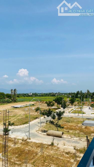 Bán Nhà Phố Ven Biển Trung Tâm Phan Rang, Sổ Riêng, Giá Chỉ 10,8 Triệu/m2 - 2