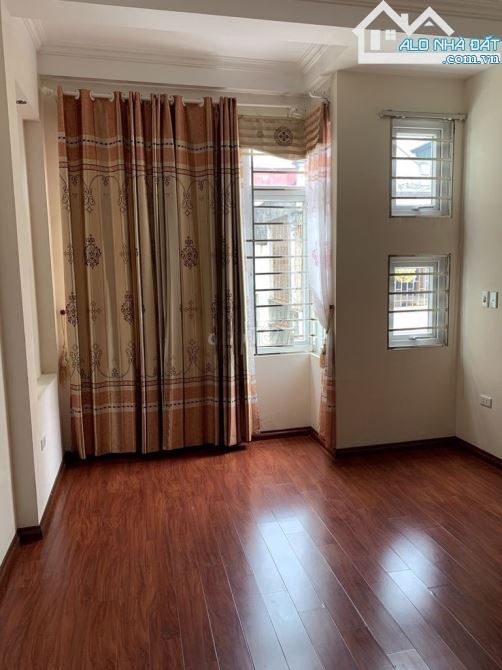 Cho thuê nhà ở Lê Đức Thọ 60m2, 4 tầng, 4 ngủ. - 2