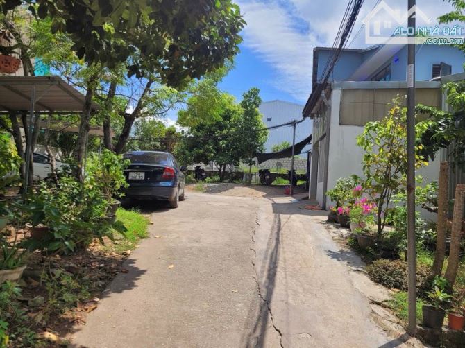 Bán lô đất đẹp - giá tôt Đường Nguyễn Thị Định -Thuỷ Xuân.Dt; 106m2/ngang6,5 Giá Hơn 1 tỷ. - 2