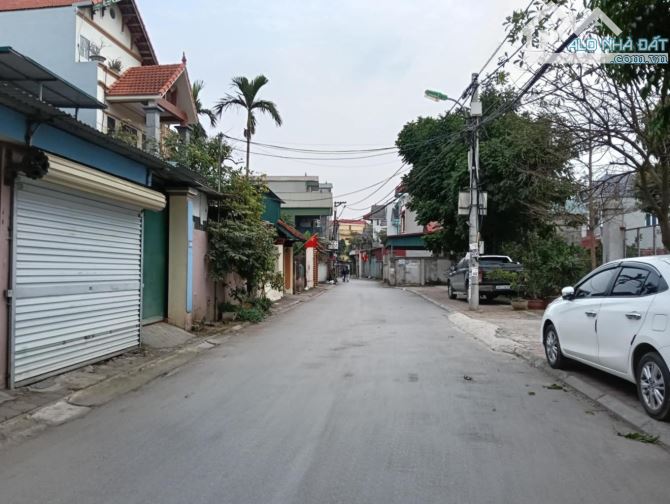 Đa Tốn Ngõ Chợ Thuận Tốn 99m - Tặng nhà xưởng _ ô tô ra vào MT 9m giá chỉ 7,3 Tỷ - 2