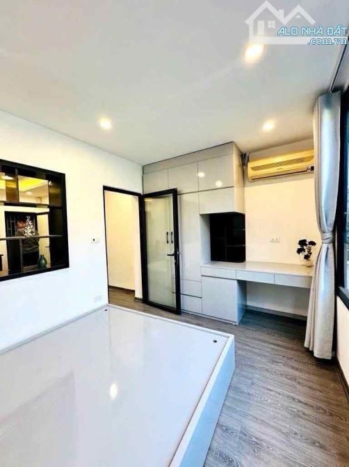 BÁN TẬP THỂ PHƯƠNG MAI! 50M2, TẦNG 3, 2 NGỦ, LÔ GÓC, THOÁNG MÁT, Ở NGAY, GIÁ CHÀO 2.X TỶ - 2