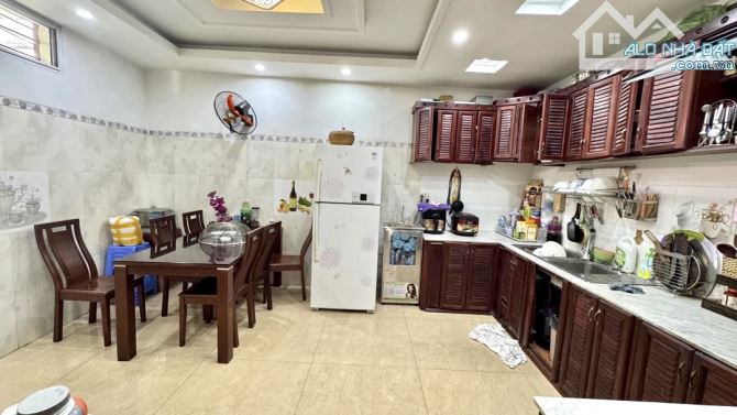 BÁN NHÀ 4 TẦNG ĐẸP - VỊ TRÍ VÀNG TRÊN ĐƯỜNG TRƯNG NỮ VƯƠNG, HẢI CHÂU, ĐÀ NẴNG - 2