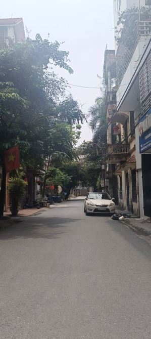 BÁN ĐẤT TẶNG NHÀ ĐA SỸ,NGÕ THÔNG,Ô TÔ QUA, KINH DOANH NHỎ, LÔ GÓC ÁP, VIEW ĐẸP 35M2 6,8 TỶ - 2