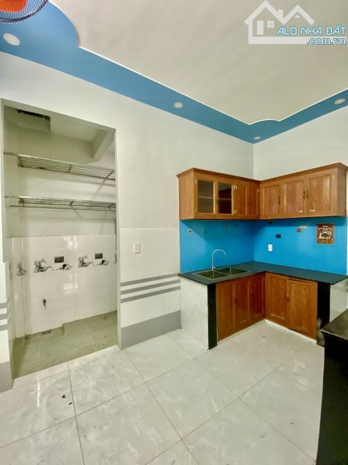 BÁN NHÀ 2 TẦNG ĐÚC HT17 NỐI DÀI GẦN CHỢ HIỆP THÀNH Q12 GIÁ RẺ 3,15 TỶ DIỆN TÍCH 40M2(4x10) - 2