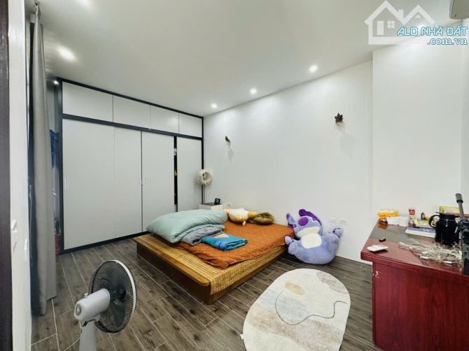 BÁN NHÀ YÊN LỘ - YÊN NGHĨA- HÀ ĐÔNG- ĐƯỜNG OTO TRÁNH 15M DT 90,2M2
NHỈNH 11 TỶ - 2