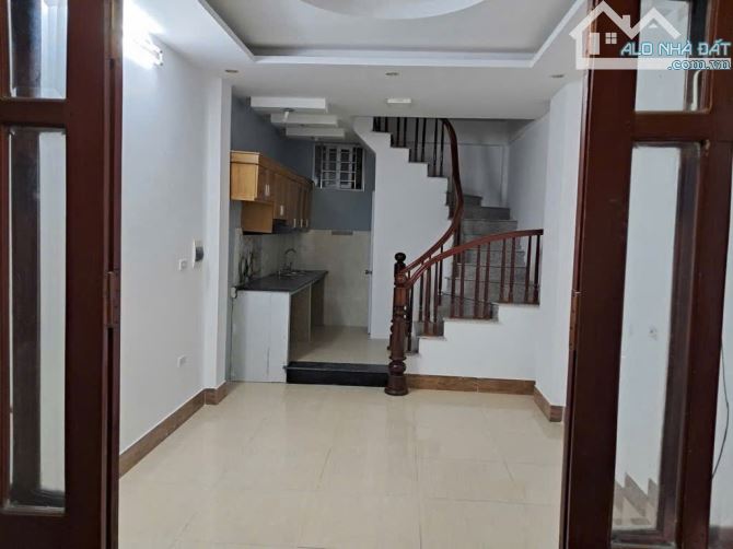 BÁN NHÀ LÔ GÓC LÊ QUANG ĐẠO – NAM TỪ LIÊM – 30m2 giá 6.65 TỶ - 2