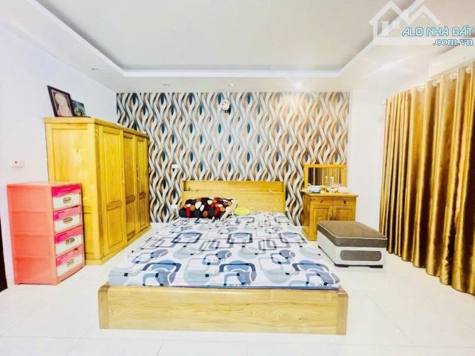💥 SIÊU PHẨM NGUYỄN KHOÁI - NGÕ THÔNG KINH DOANH – NHÀ MỚI – 5 TẦNG – Ô TÔ QUA NHÀ - 6.X t - 2