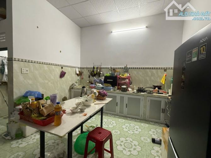 bán nhà cấp 4 hẻm oto rộng 5m gần quân đội 93.8m2 3.8tỷ - 2