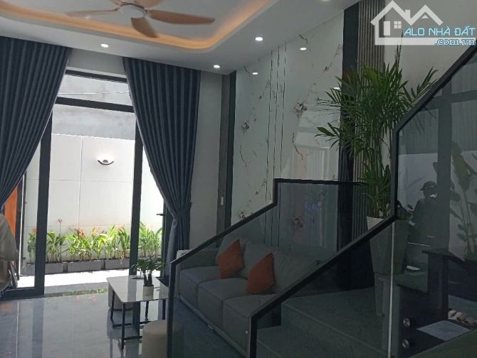SIÊU PHẨM NHÀ 3 TẦNG -  KIỆT TÔN ĐẢN – GARA Ô TÔ TRONG NHÀ – ĐẸP NHƯ TRANH 🎨 - 2