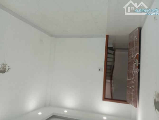 Bán nhà đường 422, Tân Lập – DT 33m², 4 tầng – Giá chỉ 4,7 tỷ 15 m ra đường ô tô tránh. - 2
