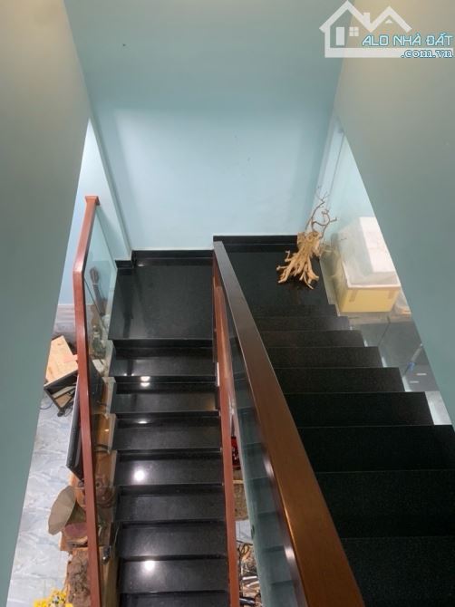NHÀ ĐẸP 2 TẦNG 4,5X13 TÔ KÍ TÂN XUÂN ĐƯỜNG THÔNG XE HƠI VÀO NHÀ CỰC ĐẸP XEM LÀ THÍCH - 2
