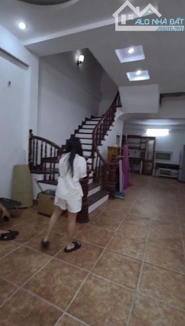 Cho thuê nhà ngõ 212 Đường Phú Mỹ, Phường Mỹ Đình 2, Nam Từ Liêm. DT 58m x 3.5 tầng, giá - 2