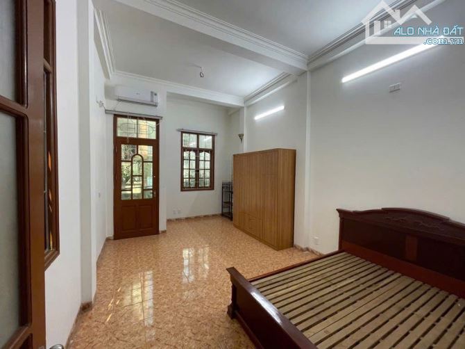 Cho thuê nhà  ngõ Cầu Đơ 4, P. Hà Cầu, Hà Đông, Hà Nội , DT 45m2 x 3 tầng , ngõ ô tô 10tr - 2