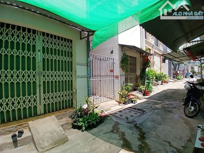 Bán Đất Đường 182 101m2 Ngang Khủng 8m HXH Tăng Nhơn Phú A Giá chỉ 6.8 Tỷ - 2