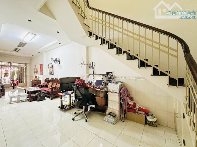CHÍNH CHỦ 50 NĂM - 3 TẦNG - 75M2 - MẶT TIỀN KINH DOANH VIP PHÚ NHUẬN - CHỈ HƠN 14 TỶ🌹, - 2