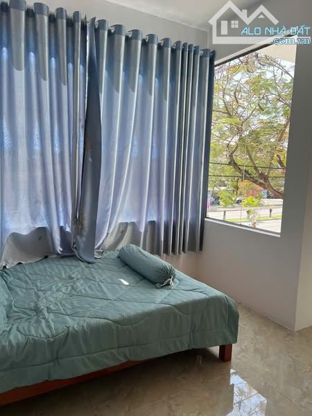 BÁN TOÀ CĂN HỘ - MẶT BẰNG CHO THUÊ - HAI MẶT TIỀN - DÒNG TIỀN 29 TRIỆU/THÁNG - 3