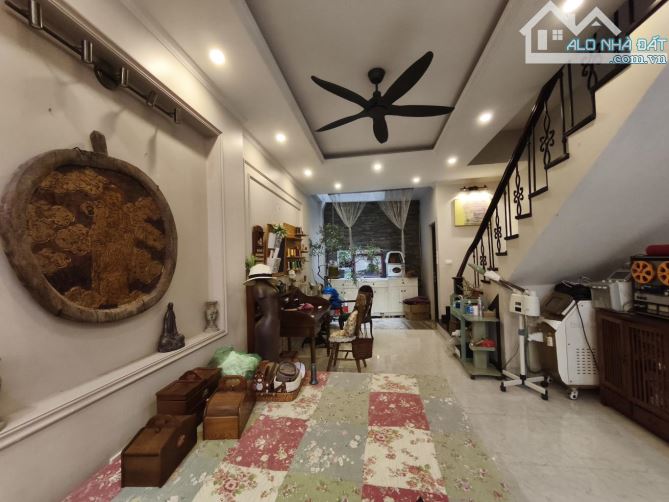 Nhà ĐẸP DÂN XÂY Ngọc Thụy 66m 5Tầng, mt 4,5m Ô TÔ THÔNG nhỉnh 11tỷ - 3