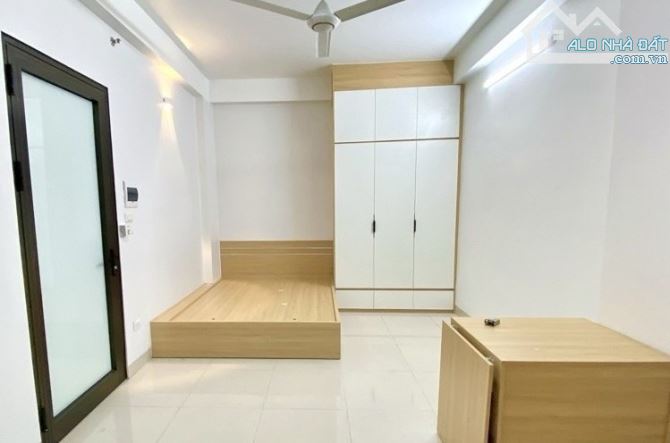 💥NHÀ VIP Cầu Giấy, 45m2 7 TẦNG THANG MÁY, Lô góc 3 thoáng, NGÕ THÔNG, Chục bước Ô TÔ, 11 - 3