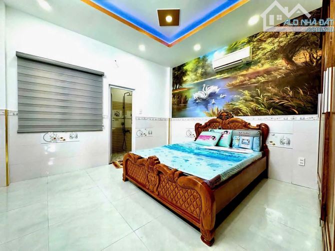 BÁN NHÀ MỚI ĐẸP SÁT BÊN TCH 05 - FULL NỘI THẤT - Q12 - GIÁ 5ty555 - 3