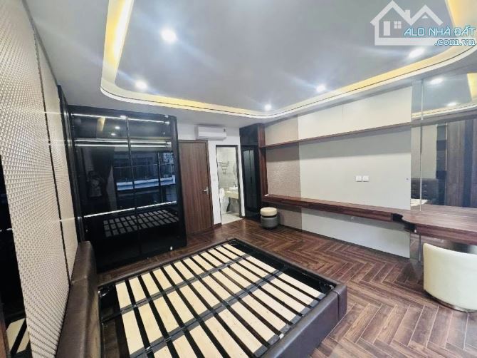 HIẾM, Trương Định 41m2 x 5 tầng, ngõ thông OTO qua, full nội thất, chỉ 7.1 đồng - 3