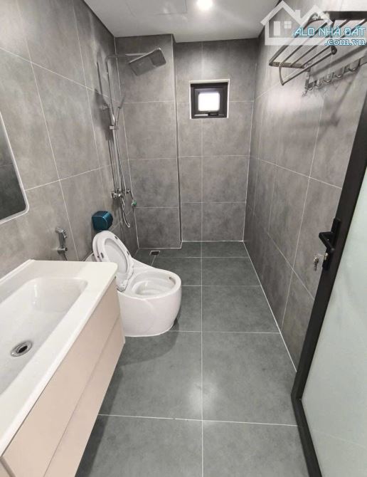 Bán nhà phố Nguyễn Chính, 44m2 x 5 tầng, 15m ra OTO tránh, kinh doanh, chỉ 7.3 tỷ - 3