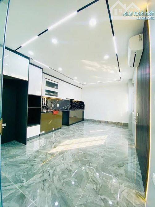 Bán Nhà Phân Lô Phố Hoàng Cầu 60m x 7 Tầng MT 5m Thang Máy Gần Công Viên K/D Vp 32 Tỷ - 3
