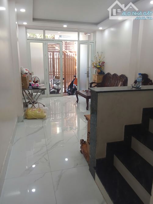 BÙI THẾ MỸ - TÂN BÌNH 51,8M2 , 3 Tầng 5PN, Sát MT, Sổ Đẹp, Giá 8.4 Tỷ - 3
