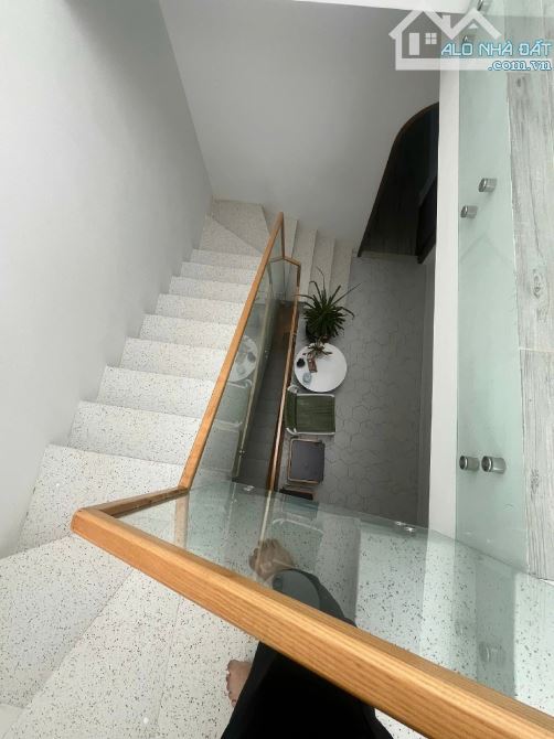 NHÀ 3 TẦNG – NỞ HẬU – SAU MẶT TIỀN TÔ HIỆU LIÊN CHIẾU ĐÀ NẴNG GIÁ CHỈ: 4,15 TỶi - 3