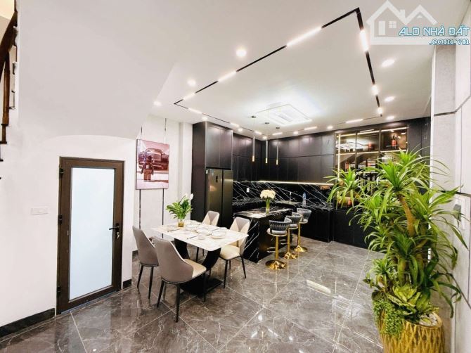 7.x TỶ CÓ NHÀ MỚI 36m2 4 TẦNG PHỐ ĐỘI CẤN, 7M Ô TÔ TRÁNH, TT BA ĐÌNH - 3