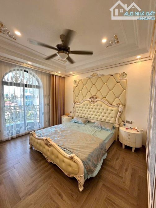 + BÁN NHÀ PHỐ TRÍCH SÀI + Sổ Đỏ 55m2 x 5 Tầng  + Mặt tiền 5 mét $Giá : 21 Tỷ - 3