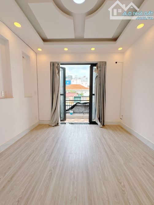 Bán nhà Bình Thạnh - 94m2 - 4 tầng - ô tô 7 chỗ - 3