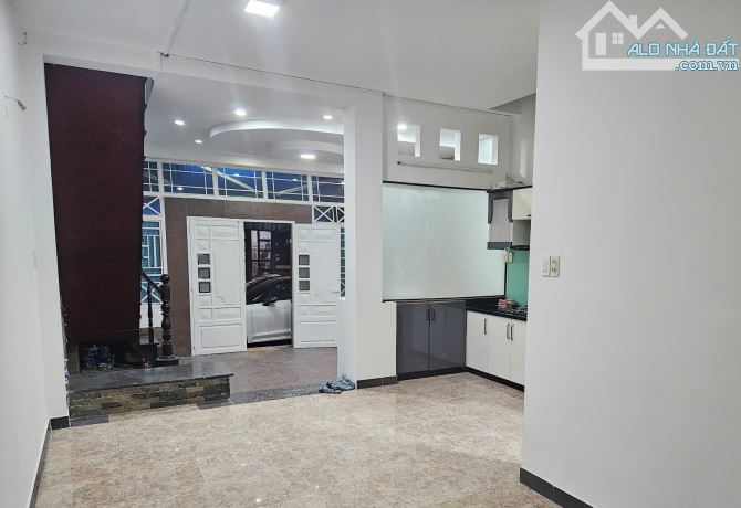 Cho thuê nhà hxh 6m đường Phú thọ hòa, tân phú, dt 5 x 11m, nhà 1 lầu, 2pn 2wc - 3
