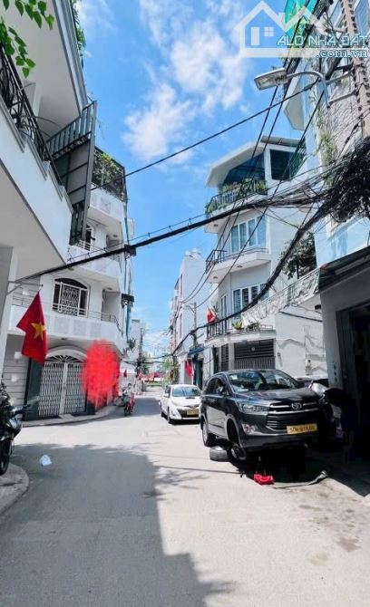 🔥Bán Nhà Bình Thạnh - Nhà 4 Tầng BTCT - Hẻm Xe Hơi - Ngang 4m - Chỉ 8.x Tỏi - 3