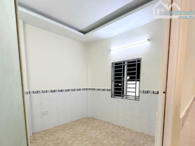Bán nhà đẹp 1 lầu 2 phòng hẻm Âu Dương Lân, Quận 8 - 3